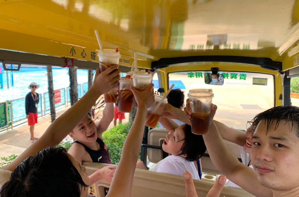 宠溺全红婵！陈艾森：陪你一起练力量！师姐：婵宝宝想我了没？