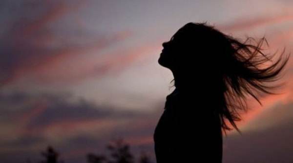 思念到极致的句子，送给同样孤单的你