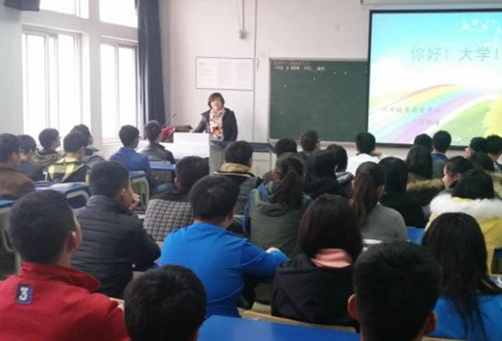 24年前，湖南状元以538分上清华，毕业后拒绝同学聚会，如今咋样