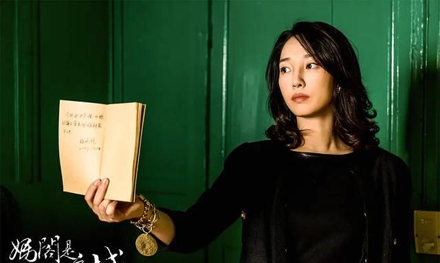 被小看的“前京圈太子妃”白百何，背后5个男人1个女人都不简单