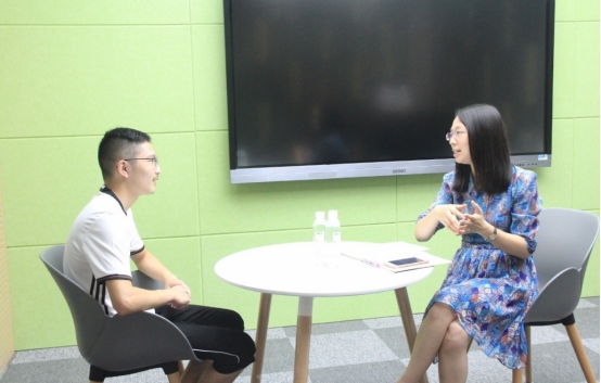 禁止宣传高考状元，各地“奇葩”操作令人哭笑不得，还不如直接说