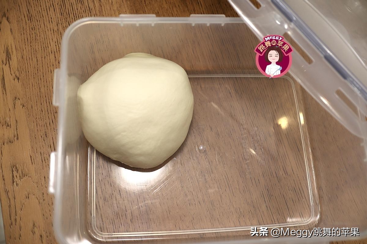 终于找到面包柔软拉丝的好方法，放3天都不硬，再也不怕挨饿了