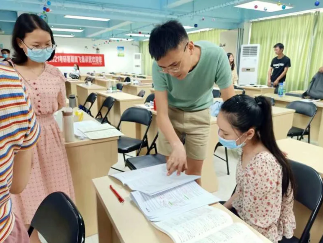 广西艺术学院艺术设计专硕401分学长，考研初试经验分享