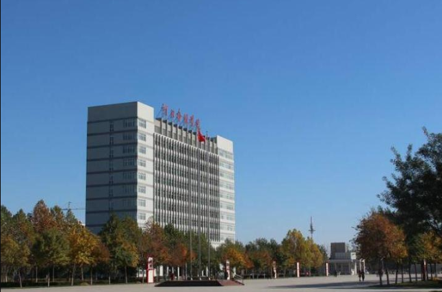 河北财经类大学，在业内备受好评，学生发展前景好，你会选择哪所