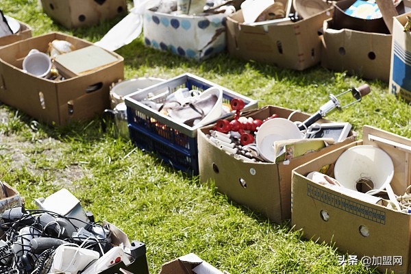 大学校园里的空白商机