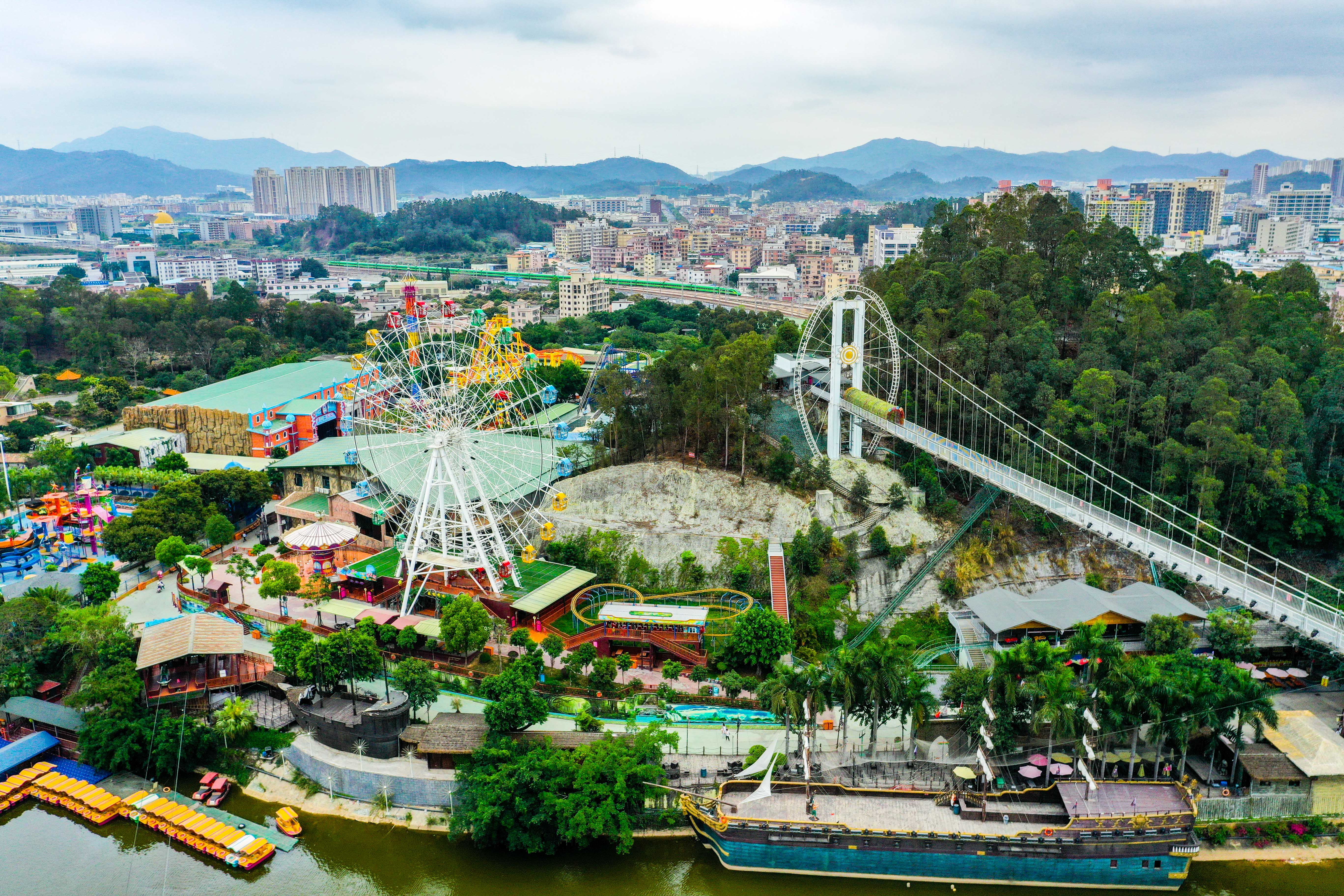 来东莞隐贤山庄打雪仗(东莞隐贤山庄) - 情书号