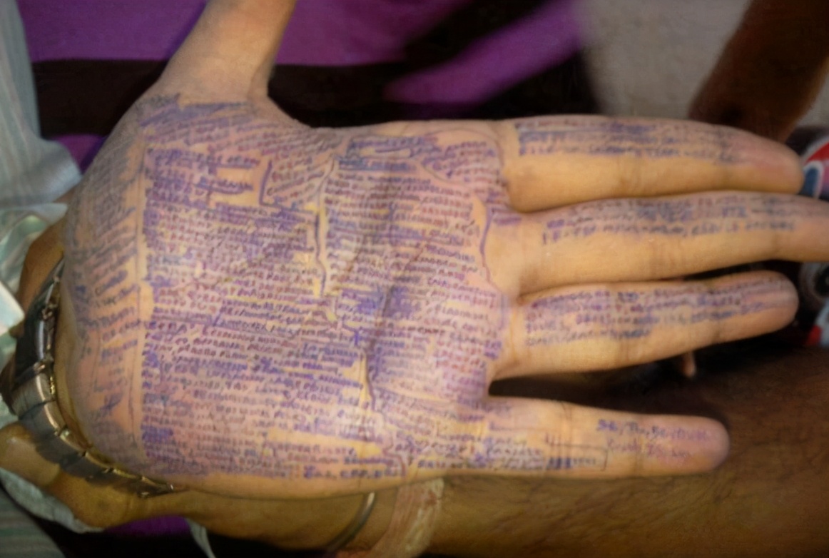 各国学校的防学生作弊手段，中国靠监考老师，看到泰国忍不住笑了