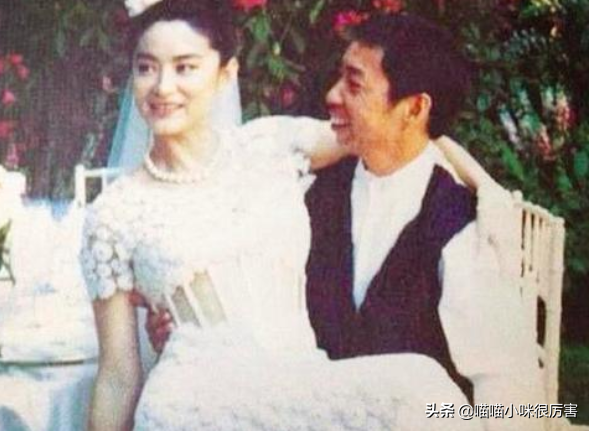 亚洲10位美女今昔颜值对比，山口百惠成老妇，关之琳医美痕迹明显