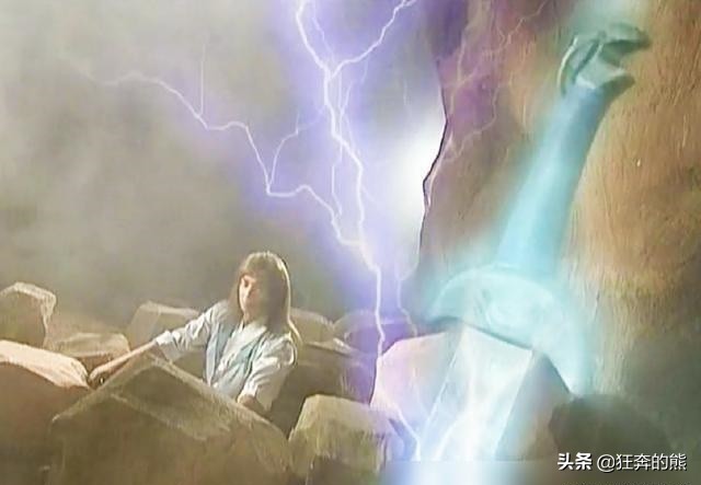 中国武侠影视中《八大神兵宝刀》，聂风“雪饮刀”仅排第五