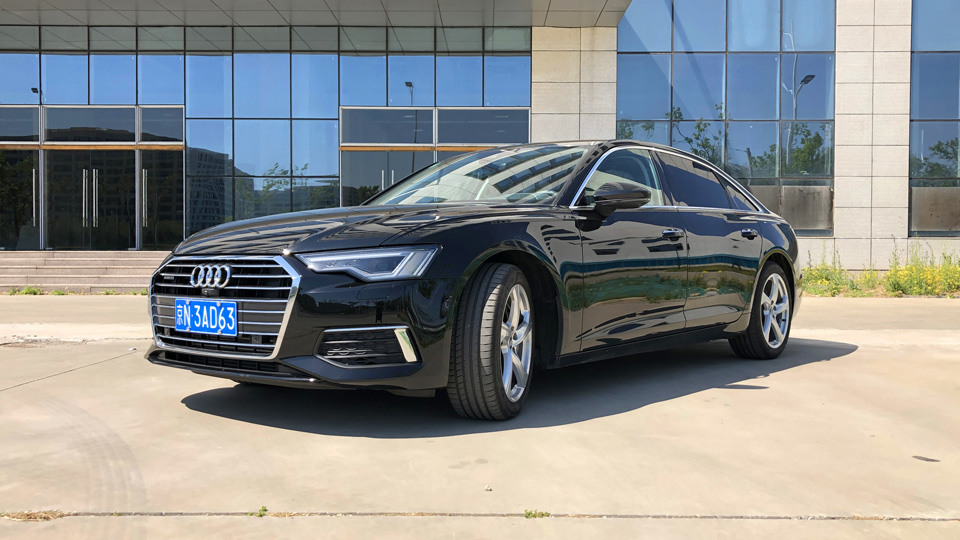 试驾全新奥迪A6L：它的特点是沉稳还是舒适？