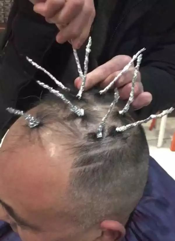 渣男锡纸烫（火遍全网的“渣男锡纸烫”，什么人才适合烫？）