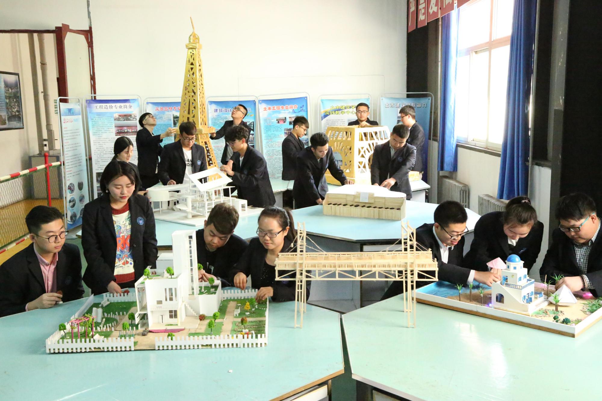 被“唱衰”的土木工程，对未来工作很迷茫，学长：有5个就业方向