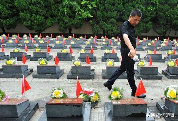 十位烈士陵园守墓人的大爱人生：英烈捍卫山河，他们守护英烈