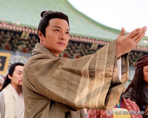 金庸武侠十大奇功排行榜，九阴真经实至名归，独孤九剑略逊一筹