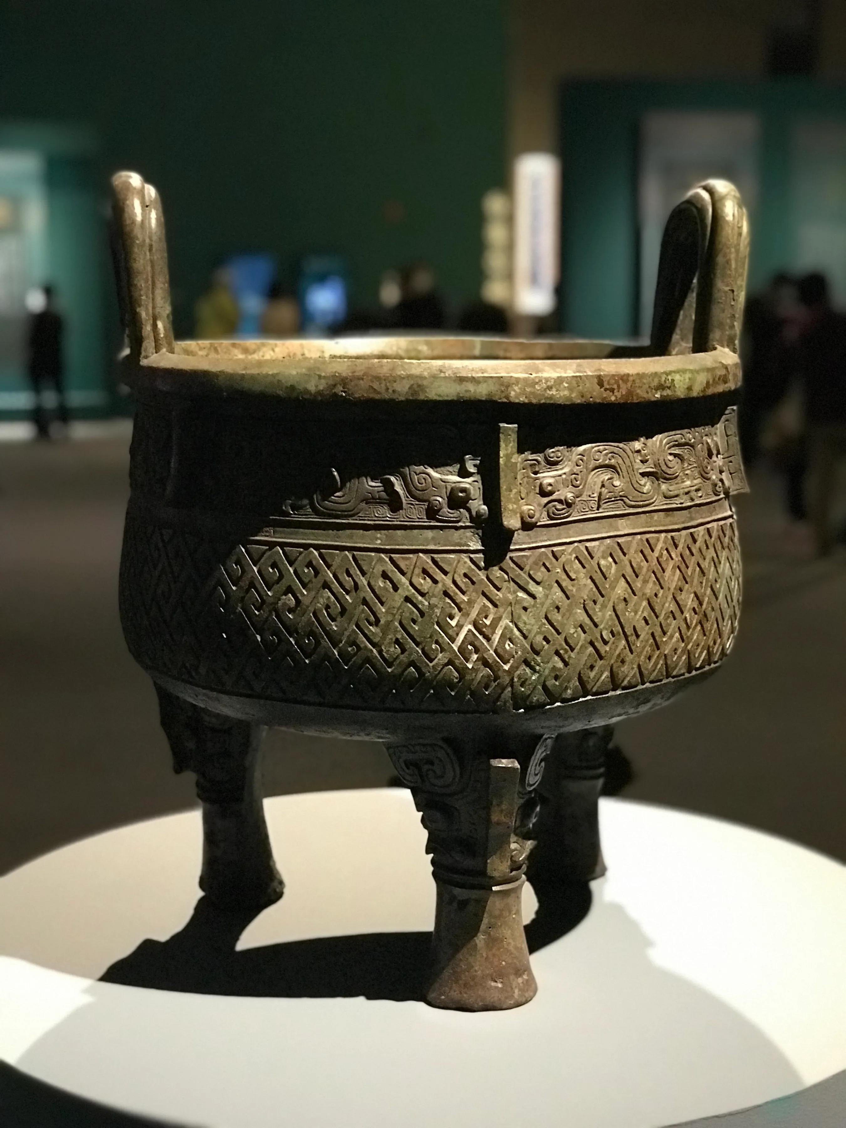 关于秦朝耽的美文