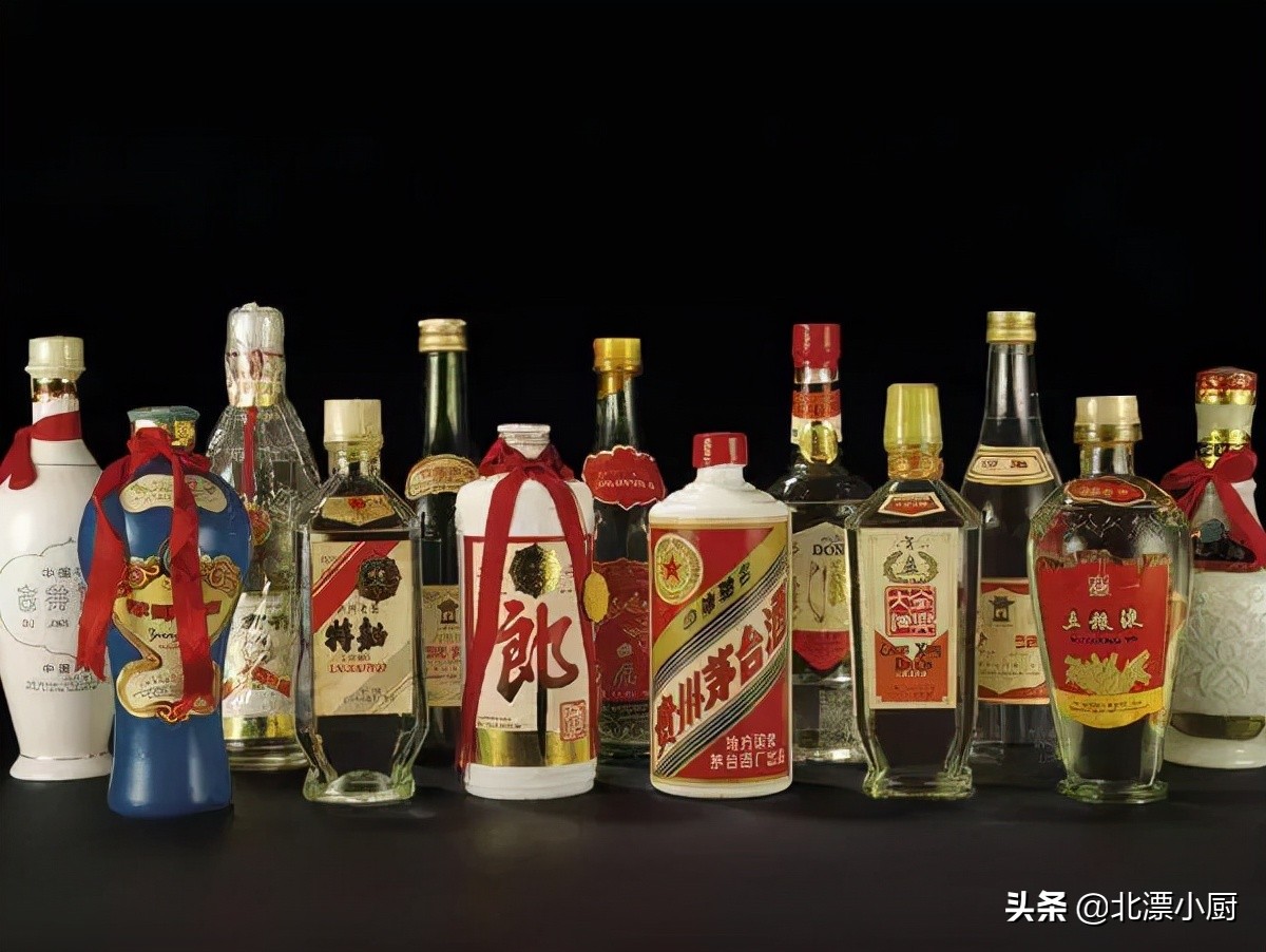 全国哪里产的白酒最好喝？中国十大白酒排行榜，看看你喝过几种？