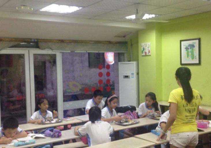 中小学或许不能上补习班了？有人欢喜有人忧，教育部给出说法