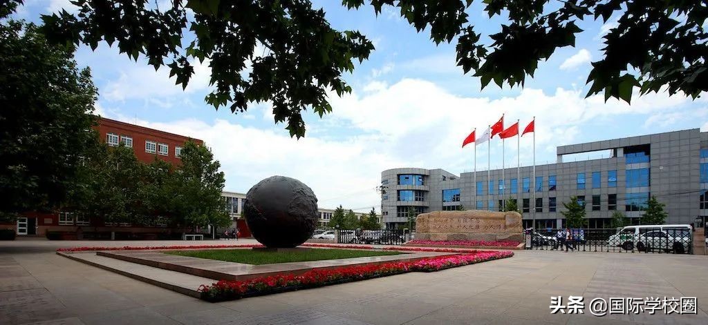 国际学校每日推荐 | 名校直通车：海淀外国语实验学校国际部