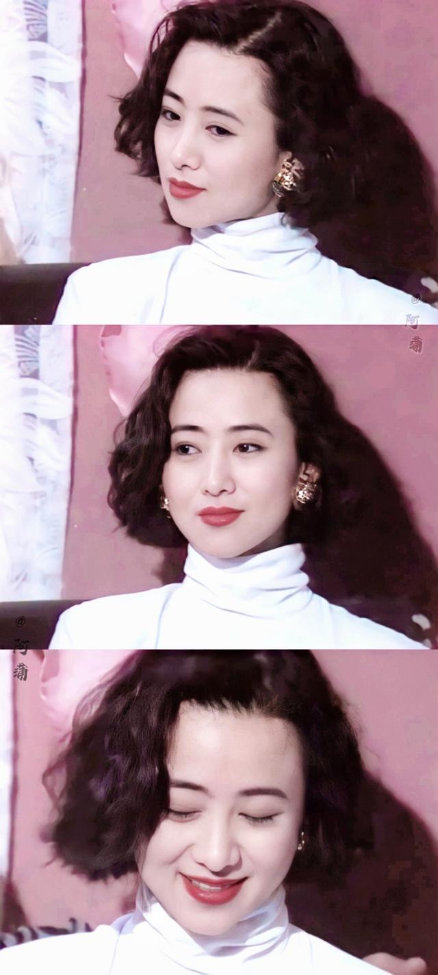 年轻时的翁虹，美貌倾城，仿佛人间尤物
