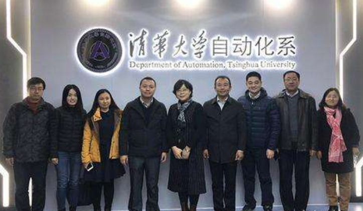 17年前那个高考学子，勇斗歹徒后被清华破格录取，现在怎么样了？