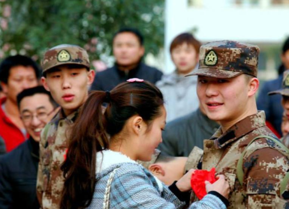 400分就能上的军校，毕业包分配，各大部队抢着要