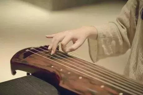 《百家姓》全文+拼音+注释,看看你的姓氏来自哪?