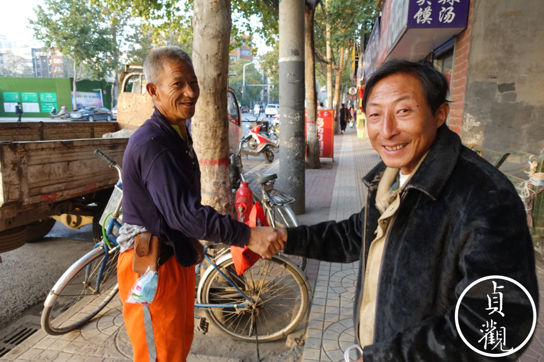 货车司机上海漂流记：数土豆等回家