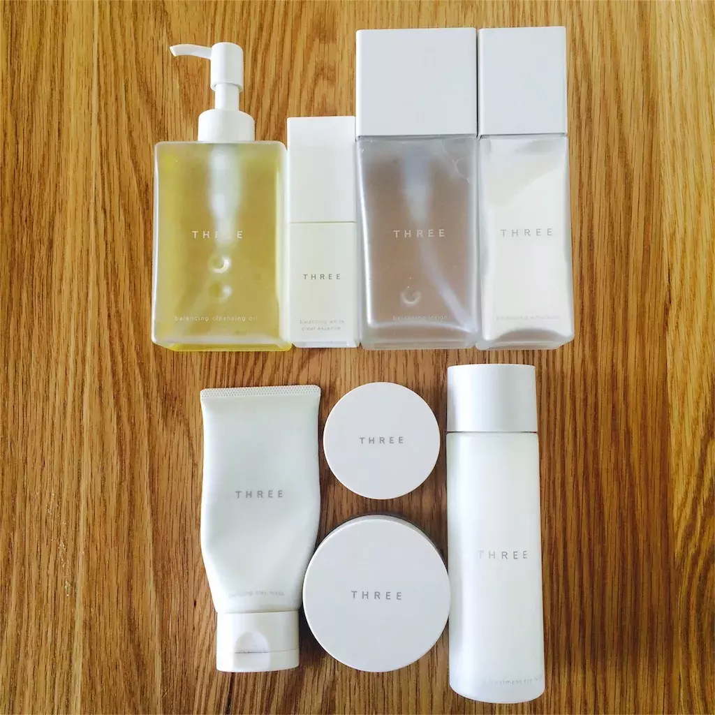 日本POLA旗下这个小众牌子THREE，"冷淡"贵妇风