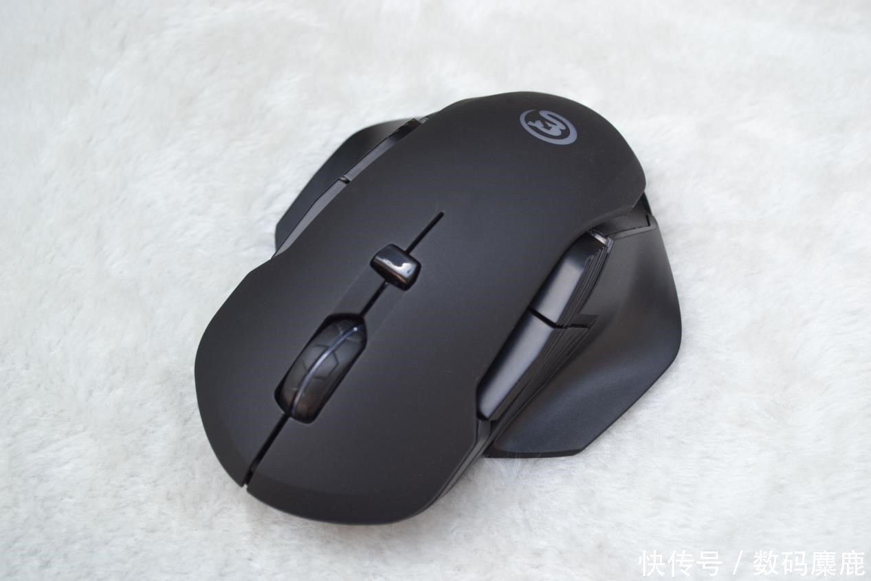 鸡你太美——GameSir盖世小鸡GM300无线游戏鼠标