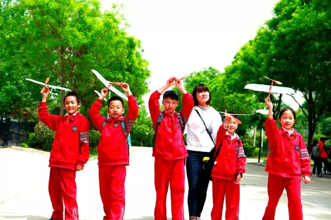 星辰大海,与你同往——西安高新国际学校给孩子一个“航天梦”,向着浩瀚星辰出发