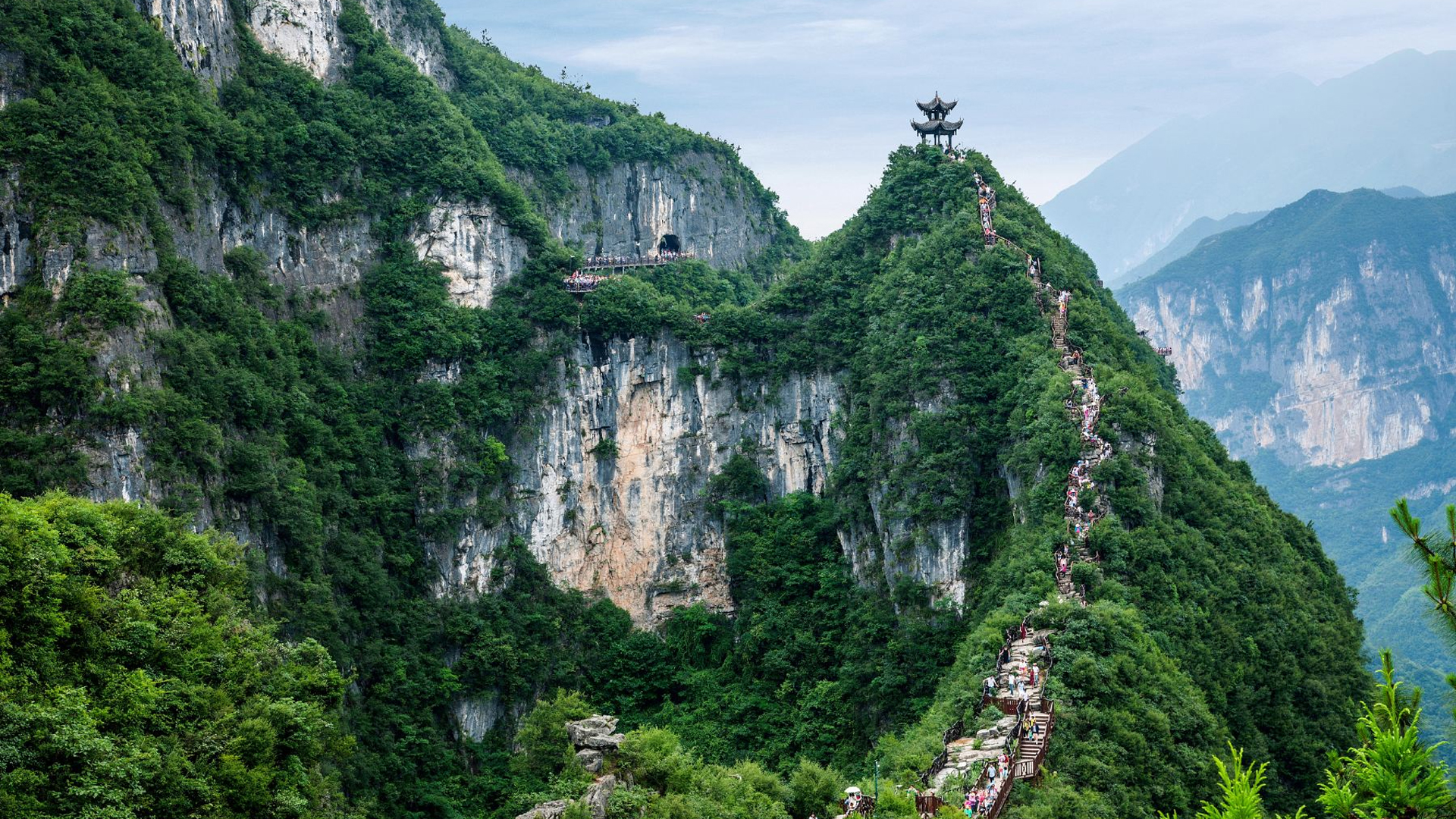 重庆云阳龙缸景区5个"云端"项目,真的不敢玩!尤其是网红秋千