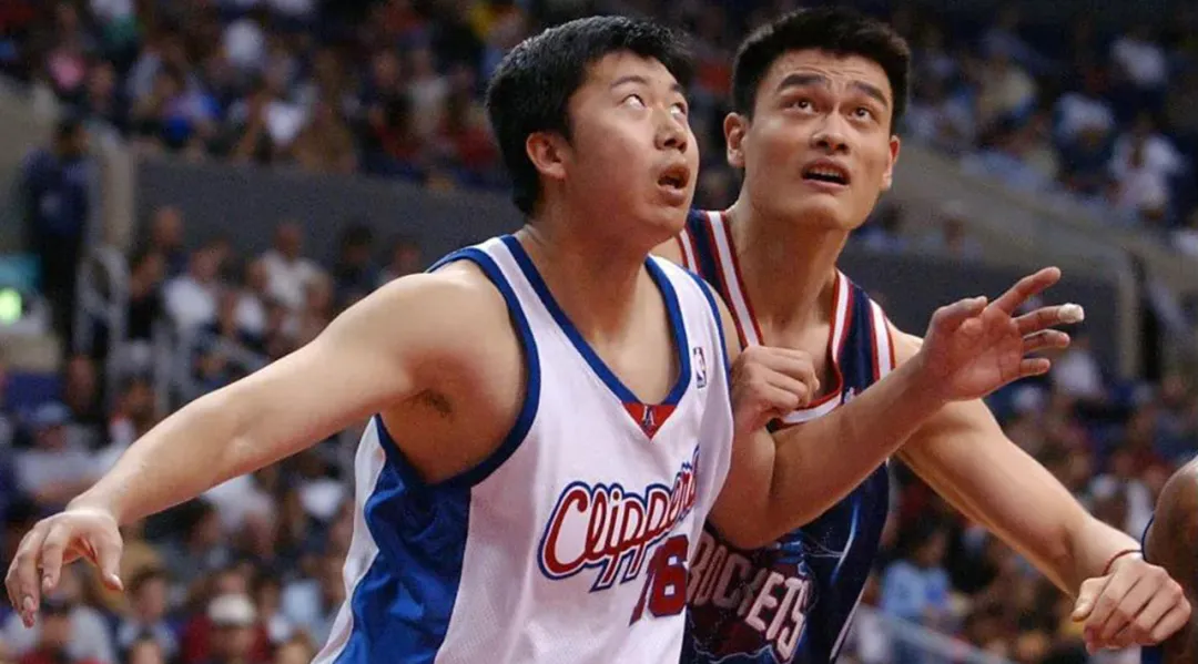 cba球员为什么不去欧洲打球(不打NBA后，阿联和周琦，为何不去欧洲打球？原因和钱有关)