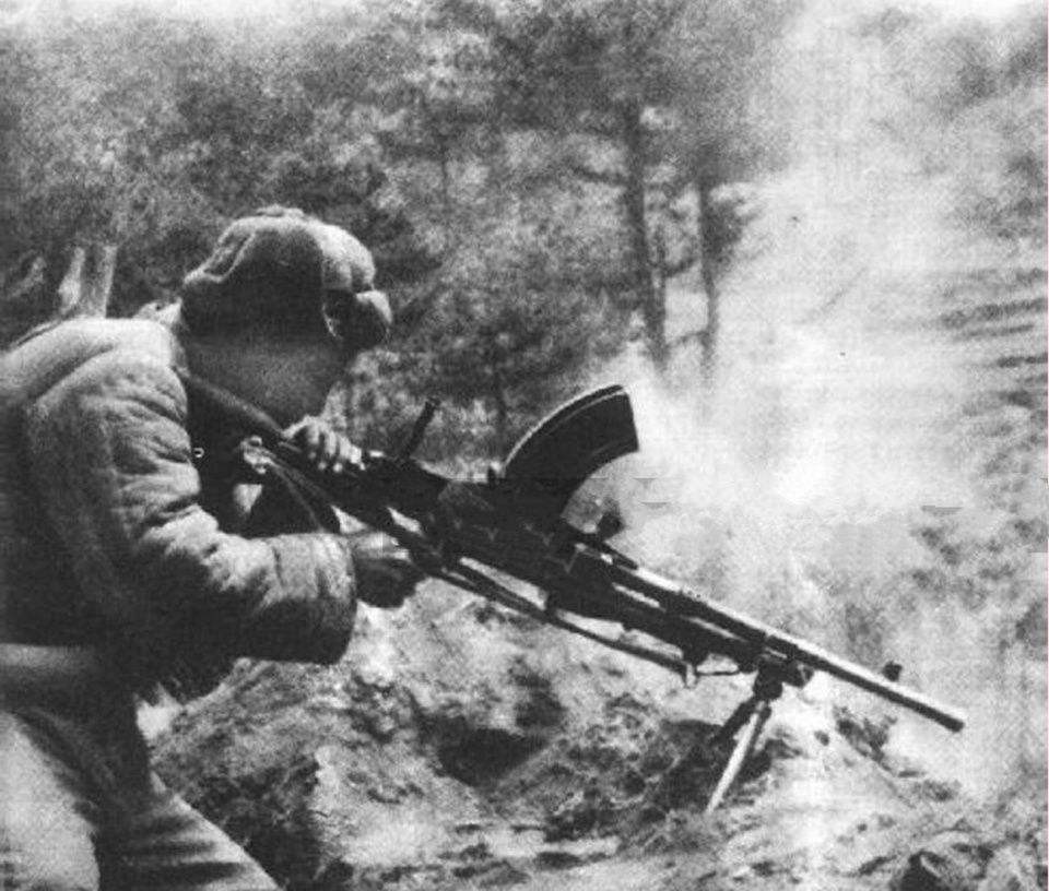 1952年，志愿军上甘岭战役大捷，蒋介石震惊之余给出15字评价