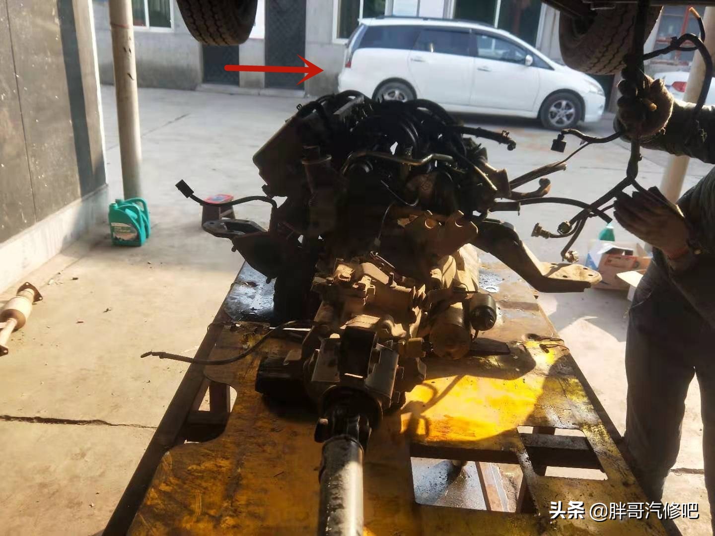 发动机怠速抖动，所有项目都检查了，原来是气门塌陷引起的
