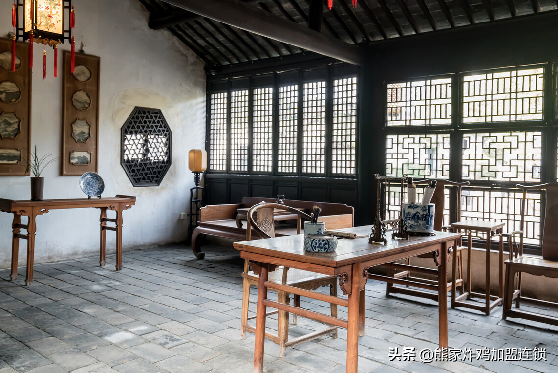 餐飲店裝修設計应该注意哪些问题？熊家韩式炸鸡经验传授
