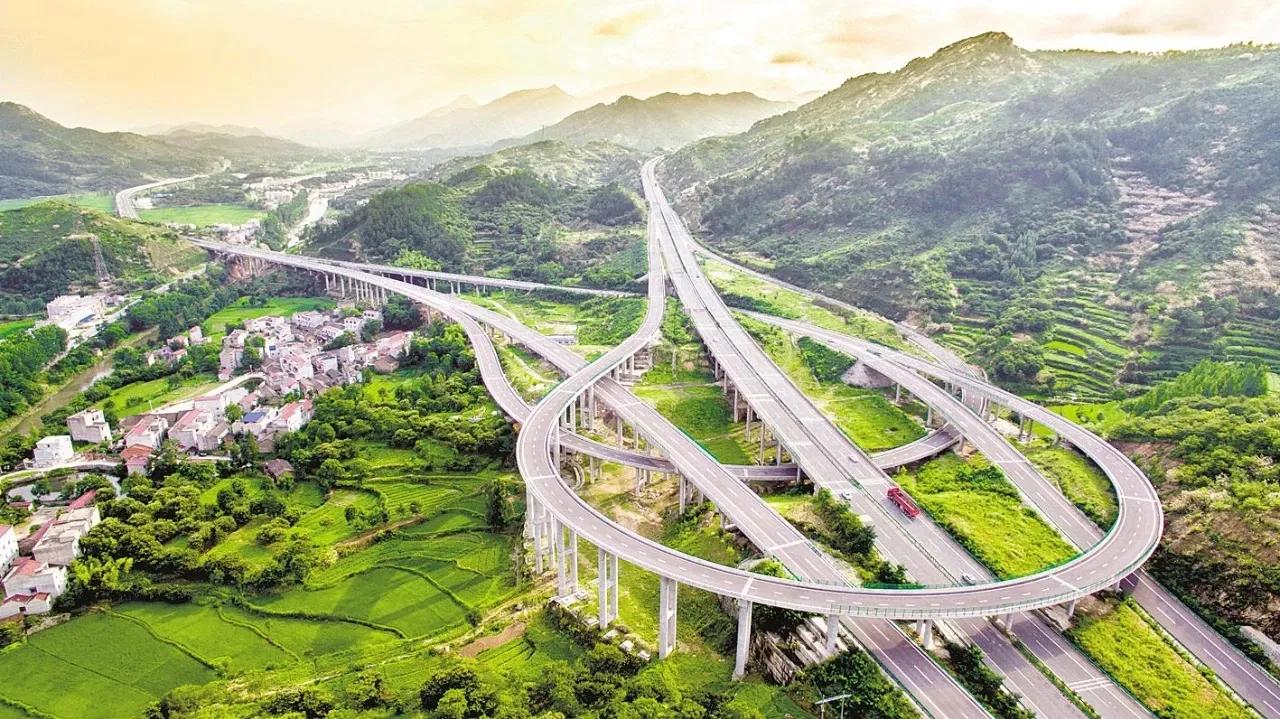 2021年黄冈各地高中录取分数线：麻城黄梅最高，黄州罗田最容易