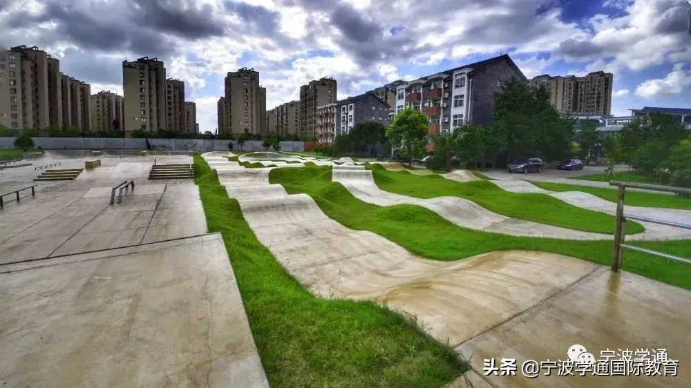 开学第一天，孩子在宁波上民办学校要花多少钱？