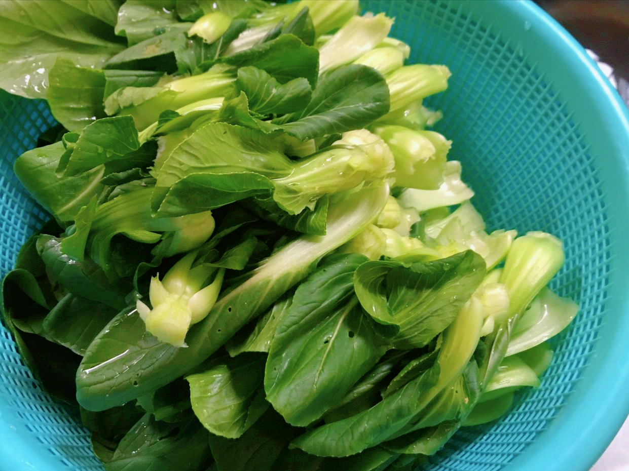 香菇青菜包好吃有诀窍，低脂低热量，翠绿鲜嫩，一次做20个不够吃