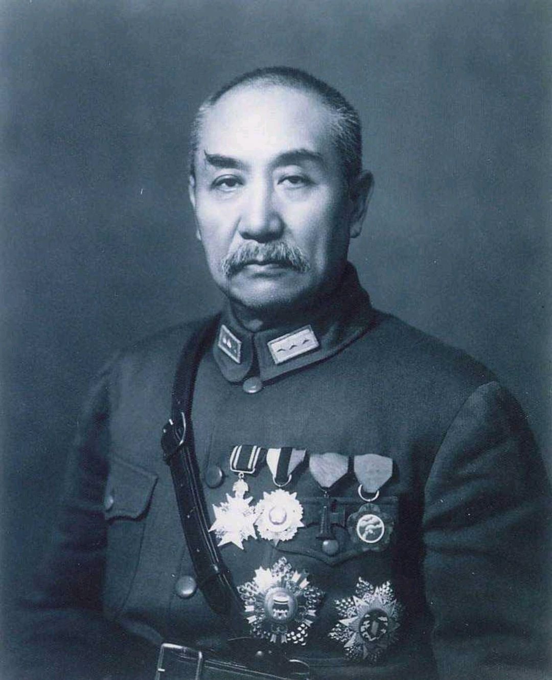 阎锡山搬去偏僻之地一农场居住