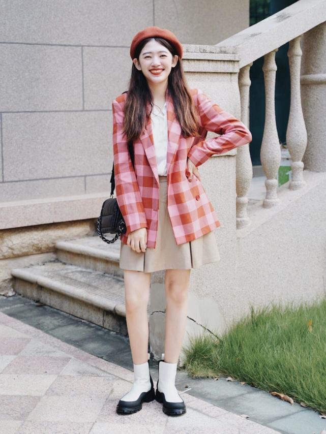 怎么穿西服超好看(怎么穿西装好看)