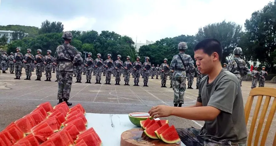 打赌！夏天，没有人能扛住一块西瓜的诱惑