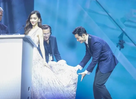 从一番女主到五番女配,是黄晓明的“放手”?杨颖的问题不止这些