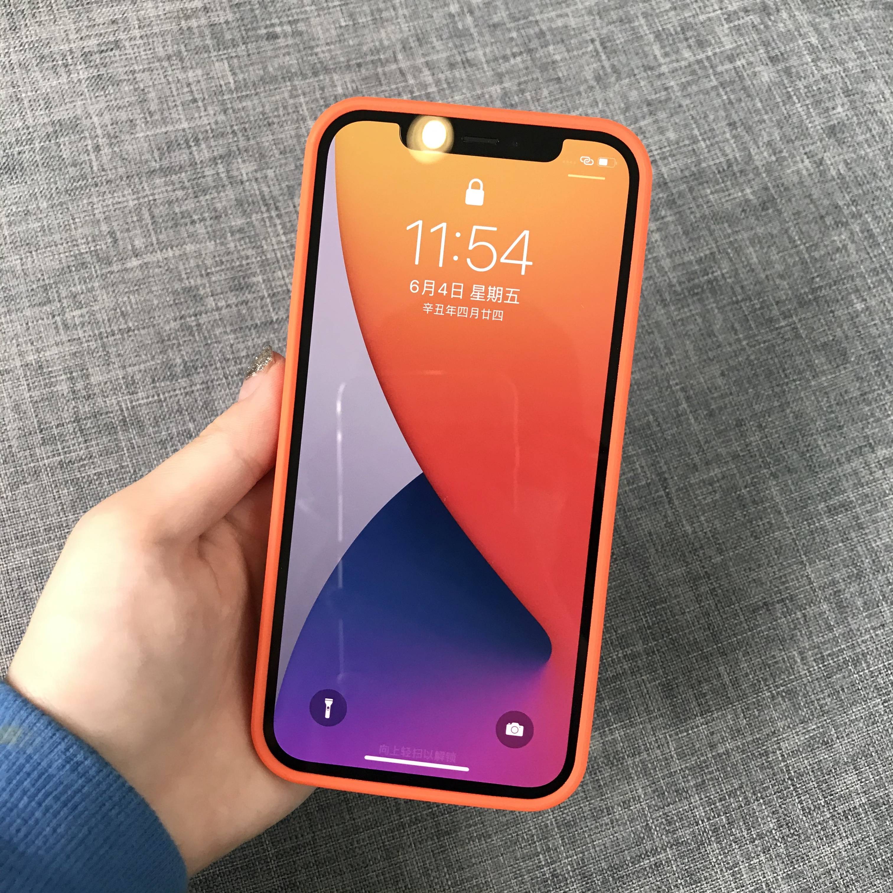 本命年喜提红苹果iPhone12 256g 分享开个箱