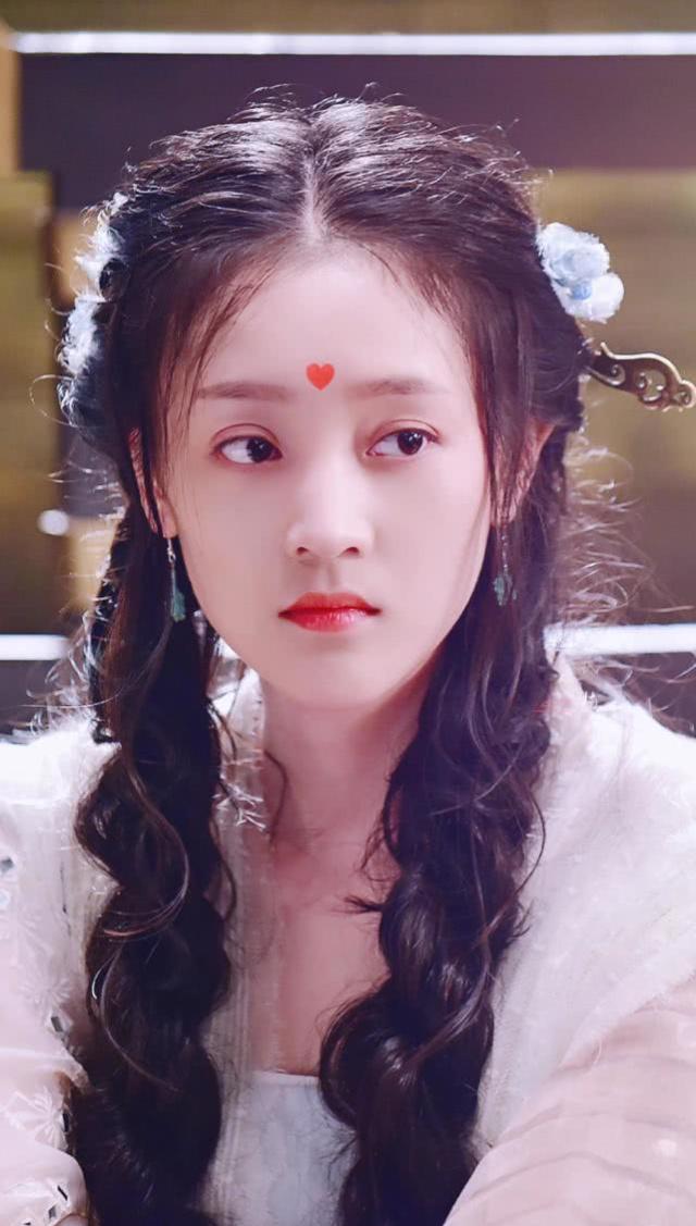 古装美人的卷发造型,李沁雷人,杨幂可爱,唐嫣让人无力吐槽