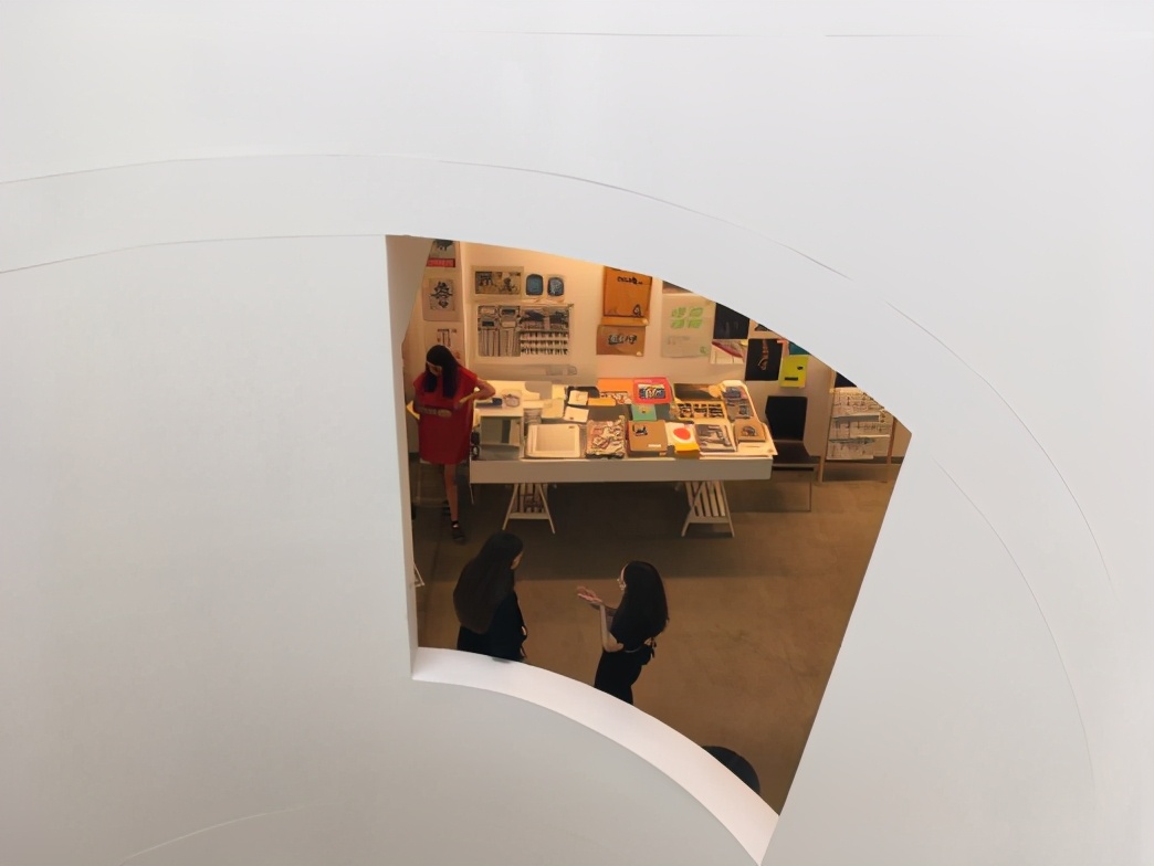 为什么会有人放弃皇艺、伦艺去格拉斯哥