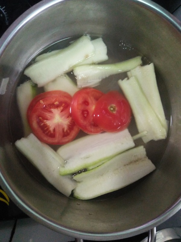 抄手皮可以做什么美食（简单易上手的鲜美抄手皮肉末面）
