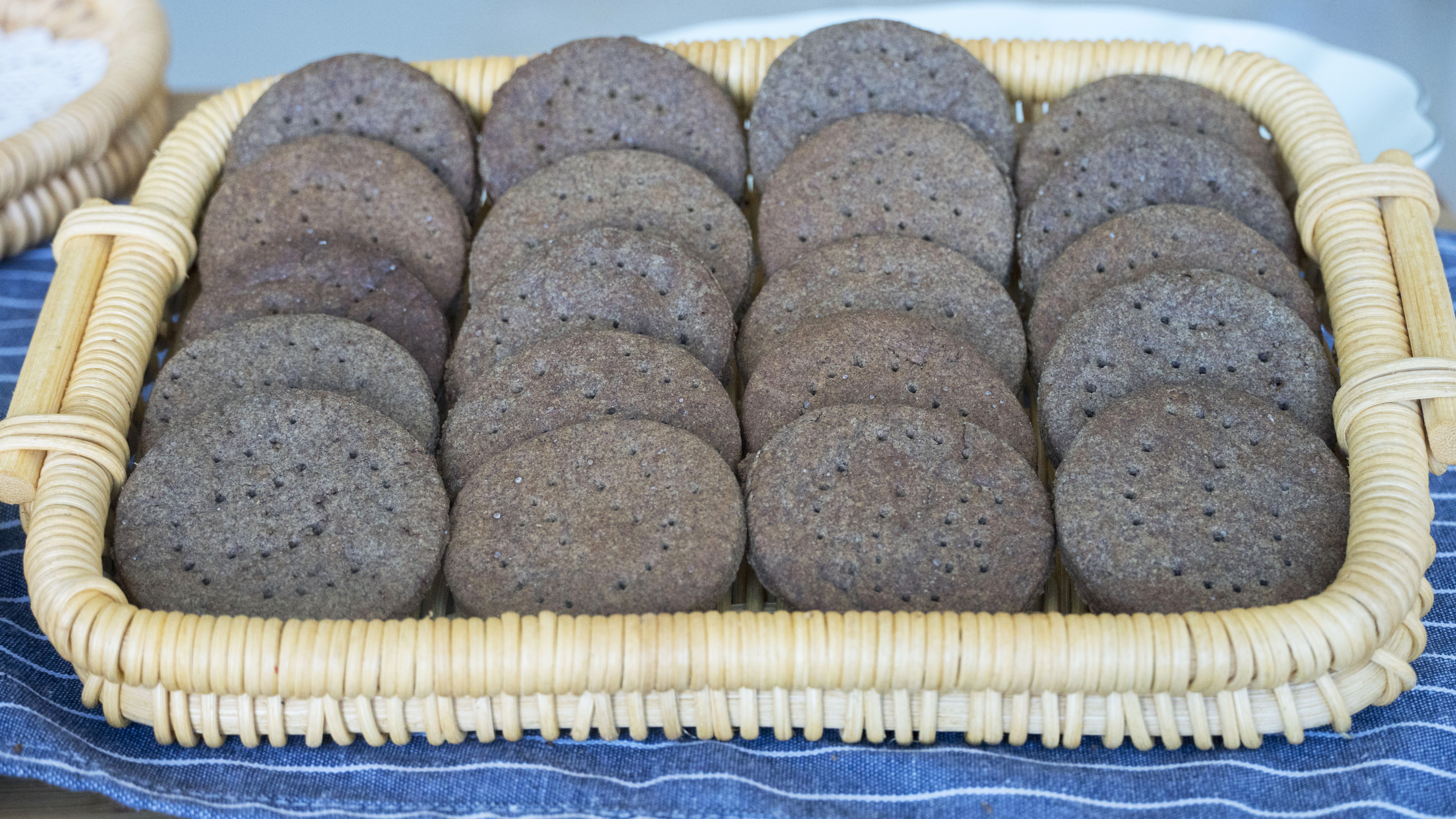 我家从来不买零食，6种自制小零食，没有烤箱也能做，越嚼越香