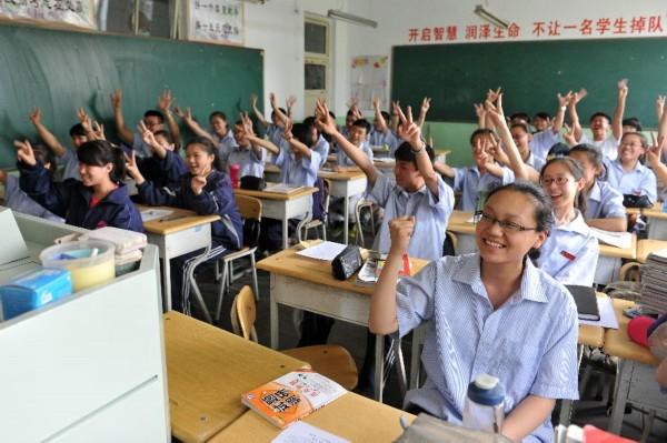 高考文言文作文755字，30字老师不认识，阅卷老师写2000字批注