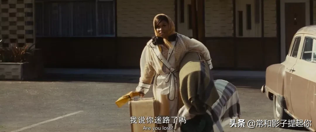 《皇家酒店谋杀案》：七个心怀秘密的人酒店相遇