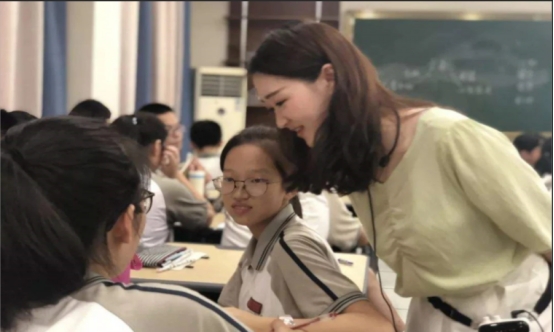 文科生注意，4类专业难度不大好就业，毕业后发展不比理科生差